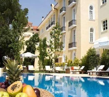Pentelikon Hotell