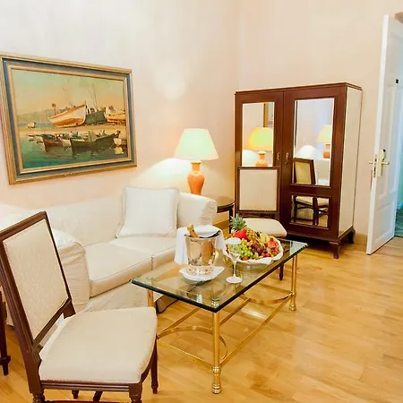 Pentelikon Hotell Kifisia