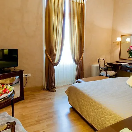 Pentelikon Hotell