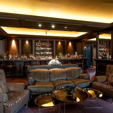 Pentelikon Hotel 5*