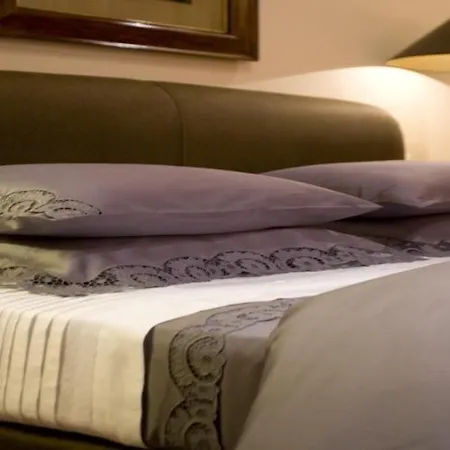 Pentelikon Hotel Kifisiá
